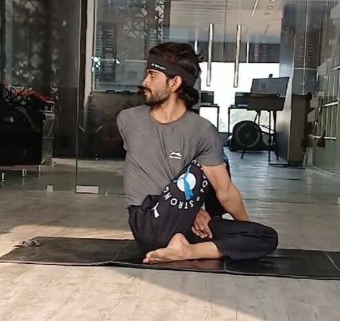 Ardha Matsyendrasana: Half Spinal Twist to Help You Achieve Good Health. Ardha Matsyendrasana: Half Spinal Twist to Help You Achieve Good Health.